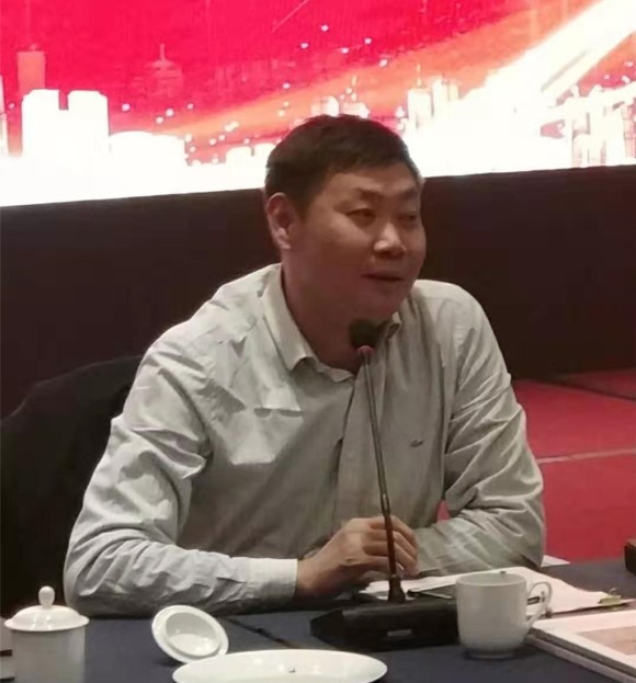 李德荣